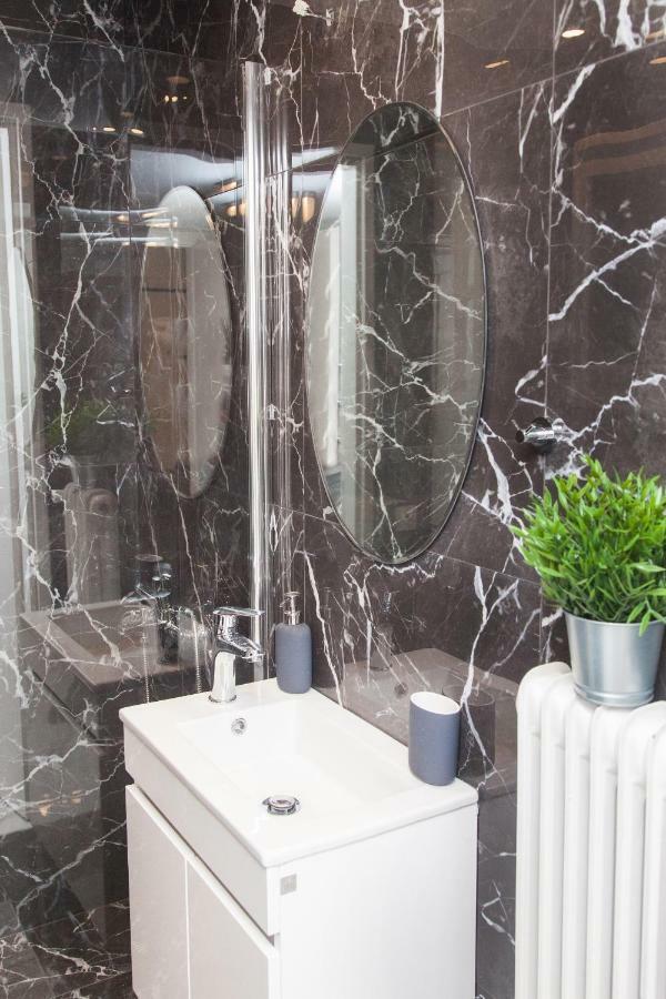 Luxurious Apartment In Athens Downtown Buitenkant foto